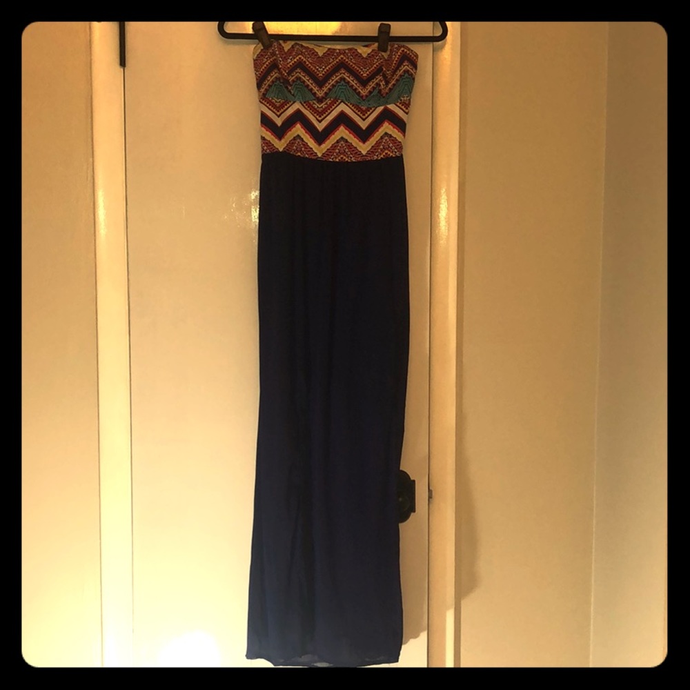 Chevron Strapless Chiffon Maxi dress
